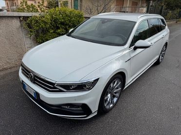 Volkswagen Passat Variant 2.0 TDI DSG Executive R-Line