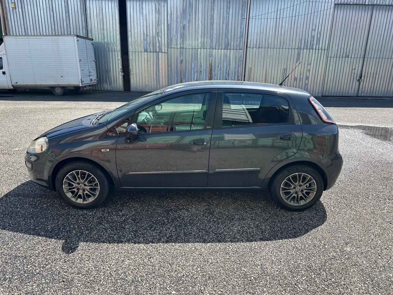 Fiat Punto Evo 1.3 Mjt 75 CV 5 porte Dynamic NEOPATENTATI