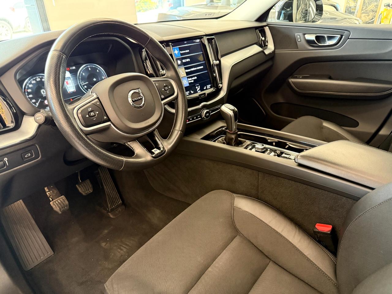 Volvo XC 60 XC60 D4 R-design
