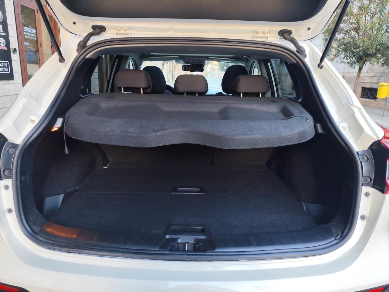 Nissan Qashqai 1.5 dCi 115CV TEKNA TETTO NAVI