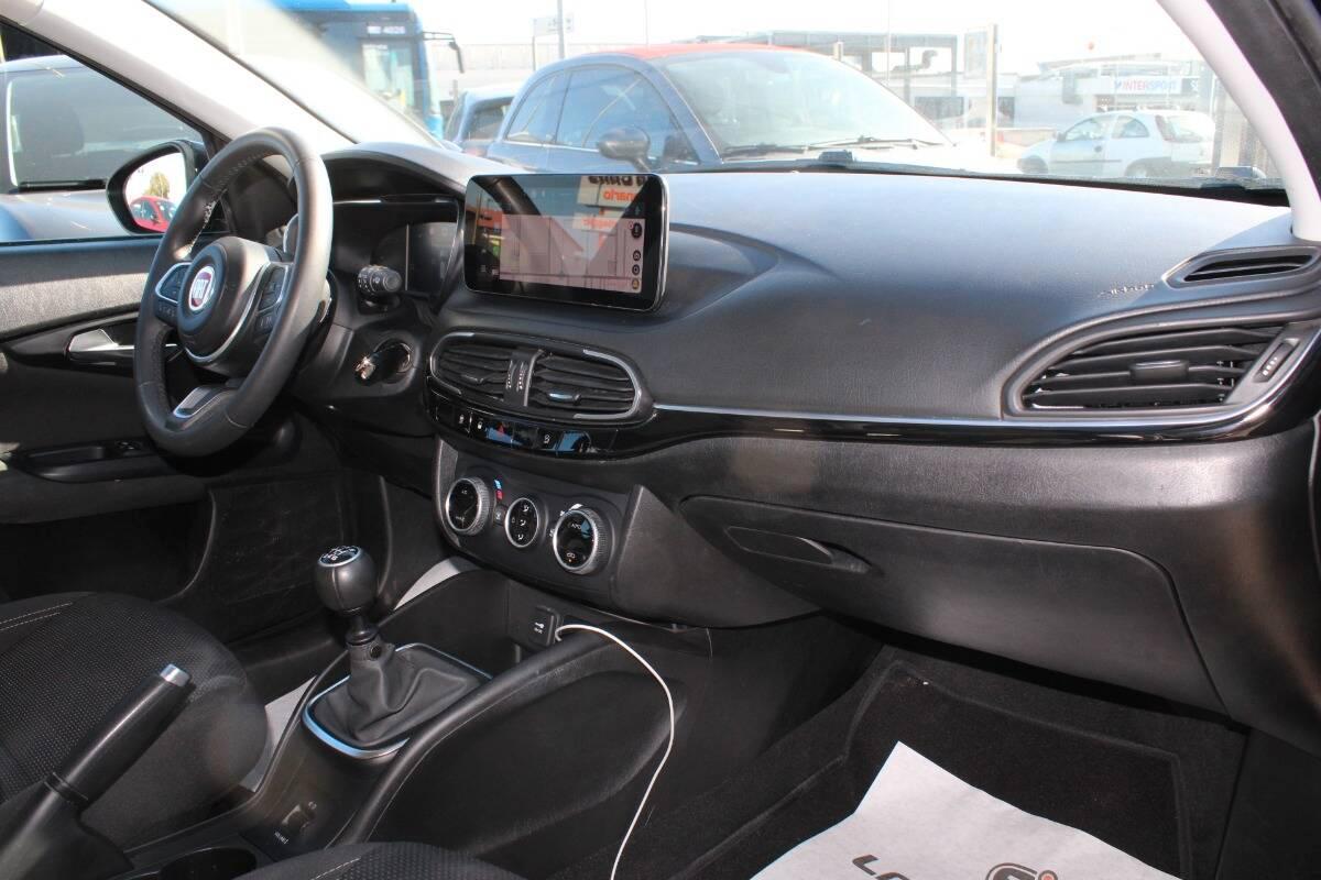 Fiat Tipo 1.6 mjt CityLife s&s 130cv Con CARPLAY