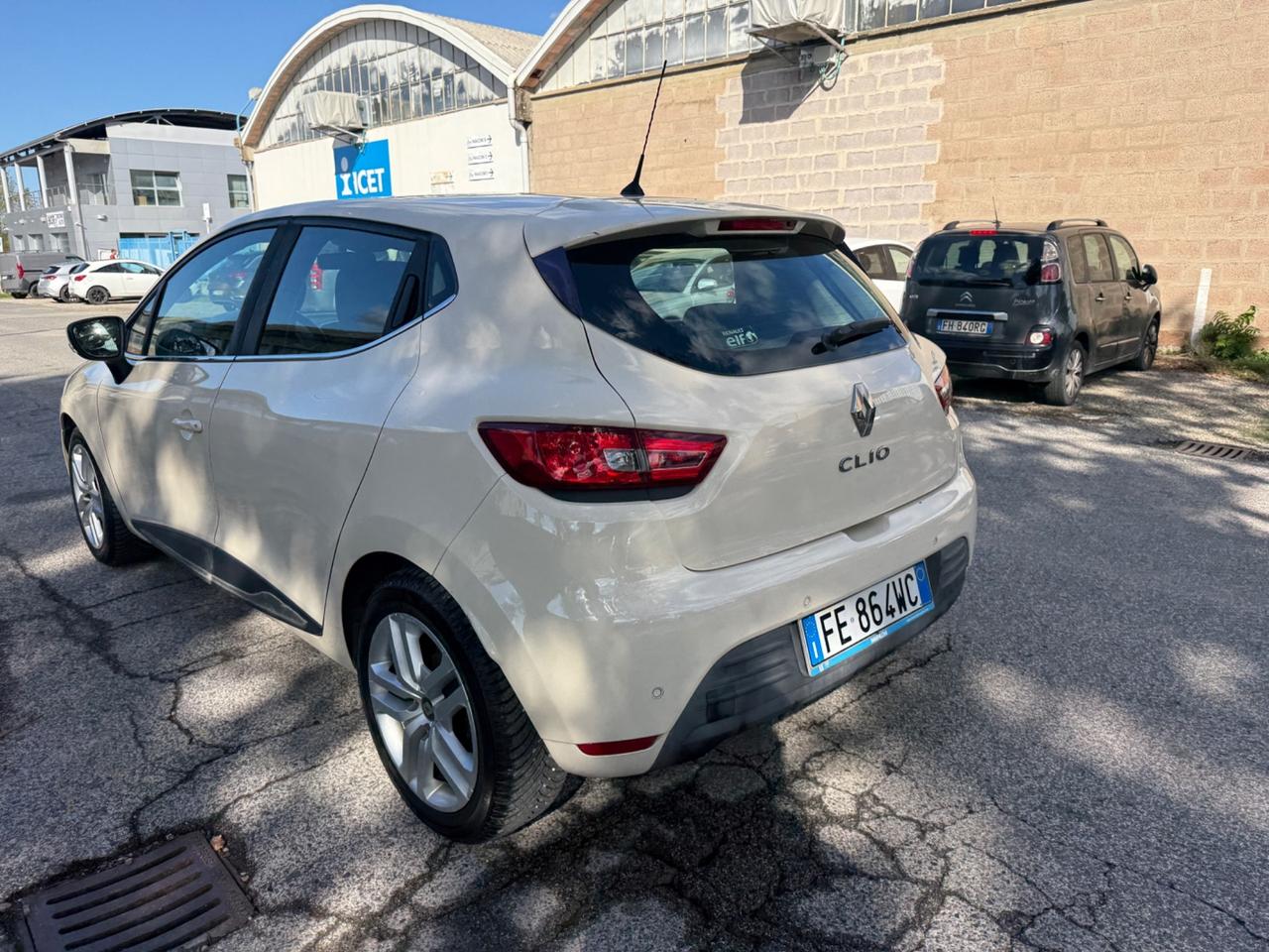 Renault Clio 1.2 75CV 5 porte Intens