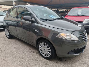 Lancia Ypsilon 1.2 69 CV 5 porte GPL BENZINA