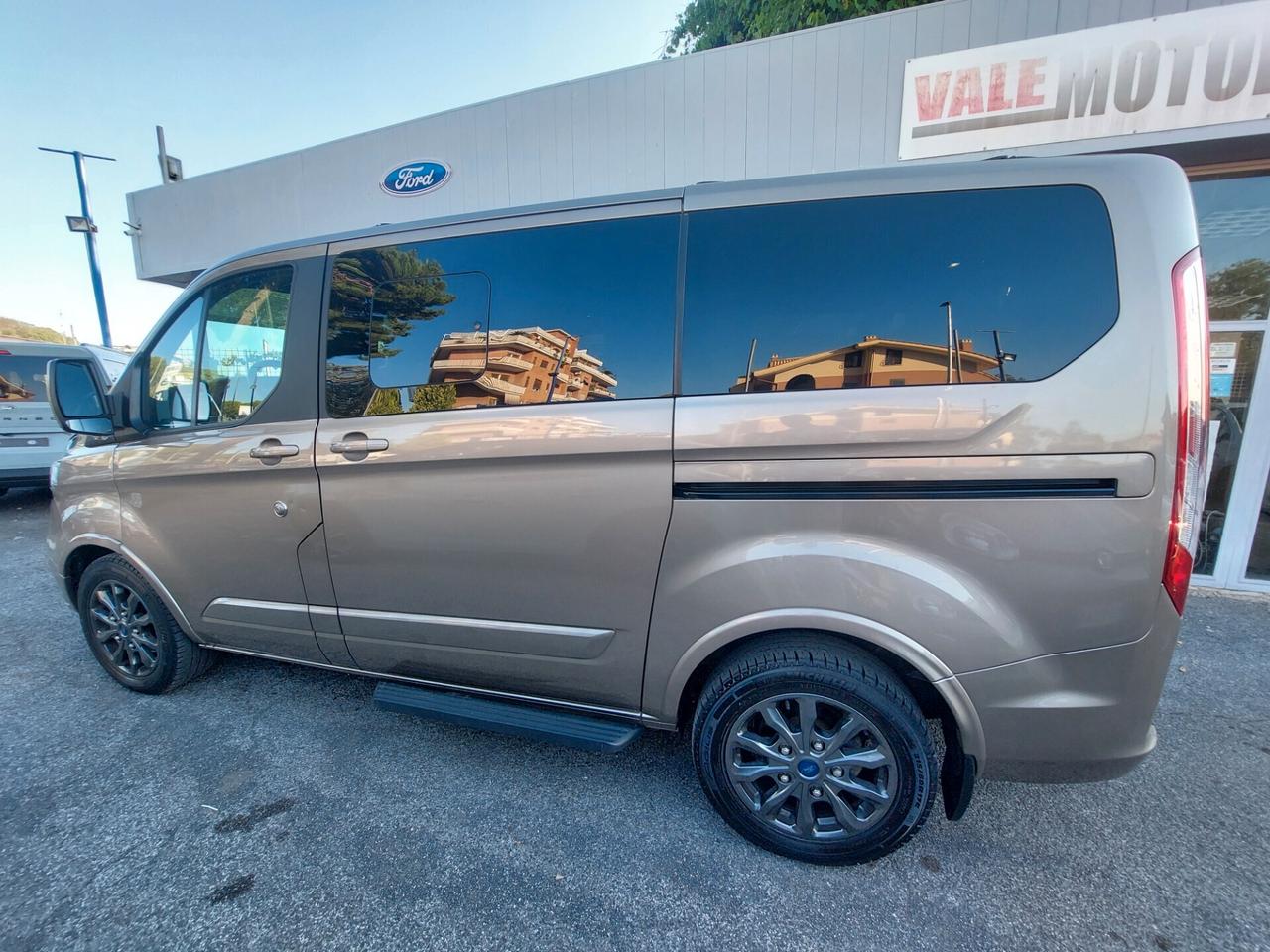 Ford Tourneo Custom 320 2.0 EcoBlue 185CV MHEV PC Titanium