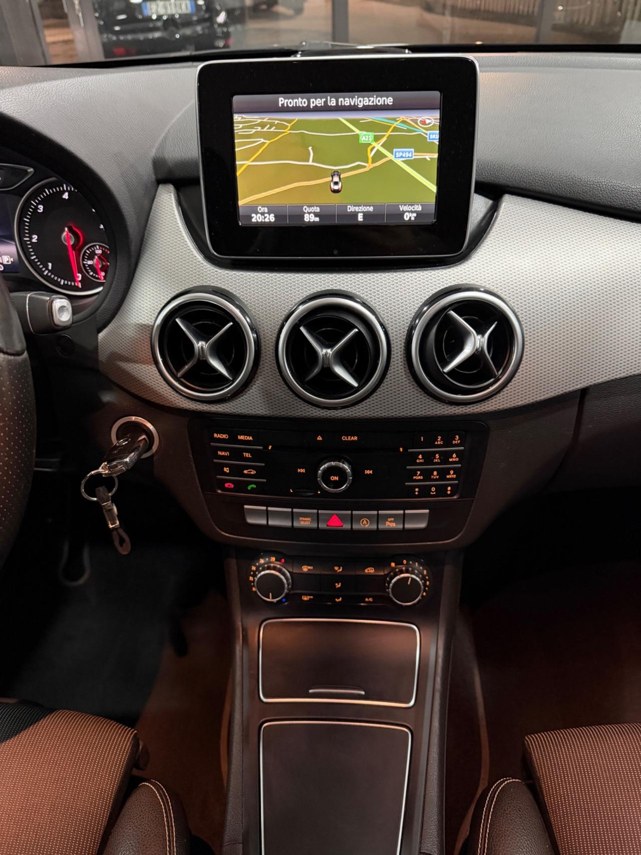 Mercedes-benz B 200 d Automatic Premium