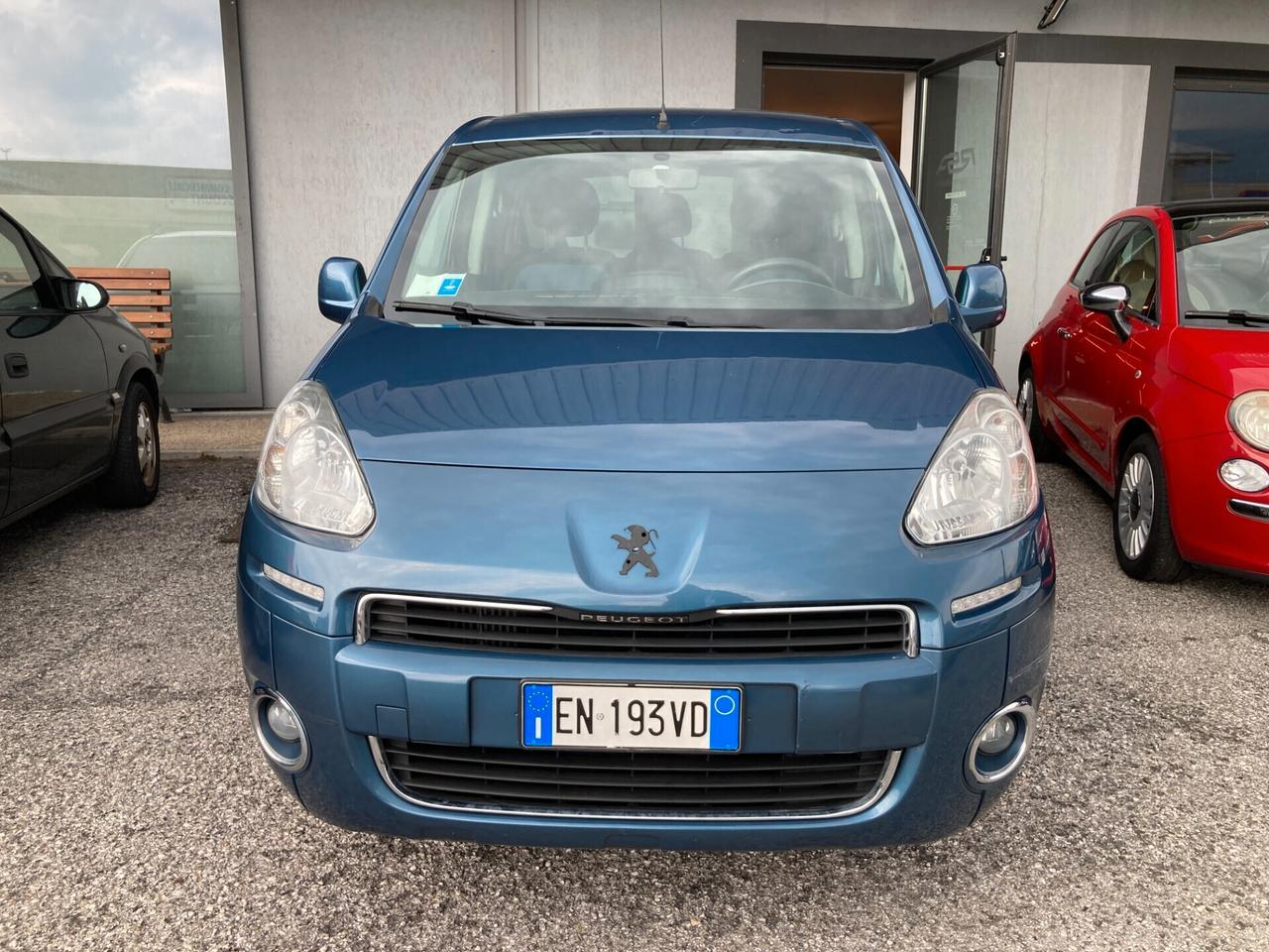 Peugeot Partner Tepee 1.6 e-HDi 92 CV S&S cambio robot. Active