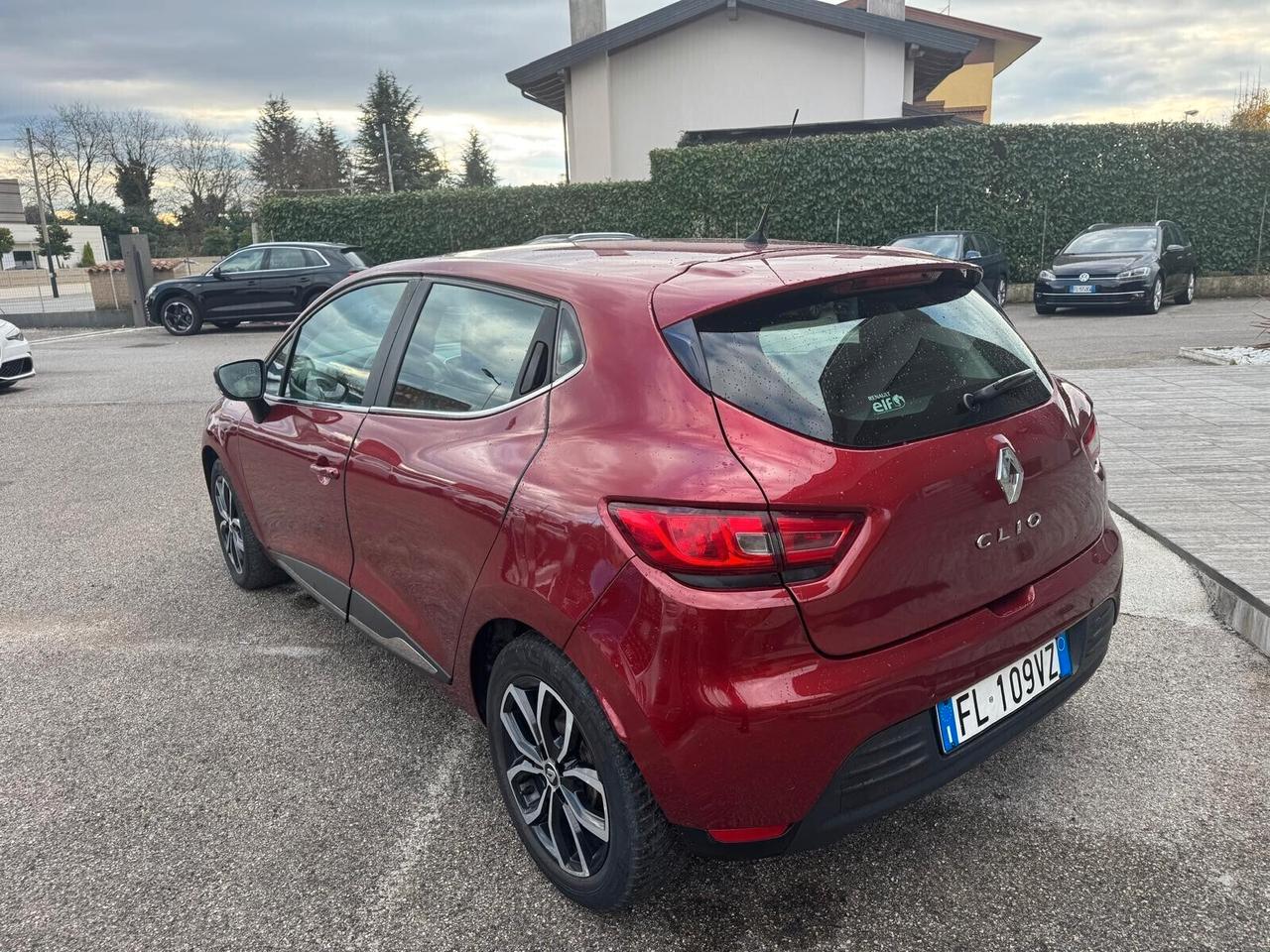 Renault Clio 1.2 75CV 5 porte Intens