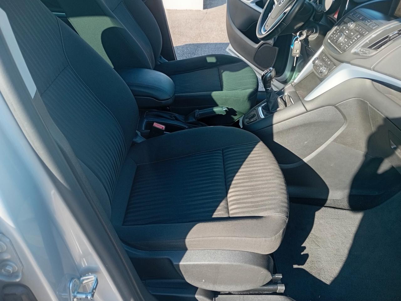 Opel Zafira Tourer 1.6 Turbo EcoM 150CV Cosmo 7 POSTI