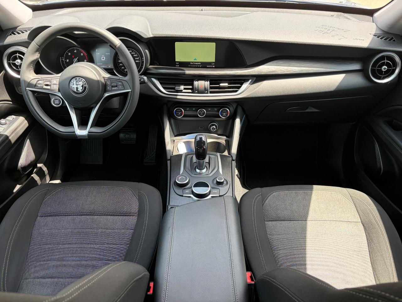 Alfa Romeo Stelvio 2.2 Turbodiesel 190 CV AT8 RWD Business