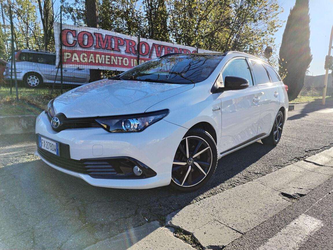 Toyota Auris Touring Sports 1.8 Hybrid Black Edition 5/2019 km 217000 iva esposta