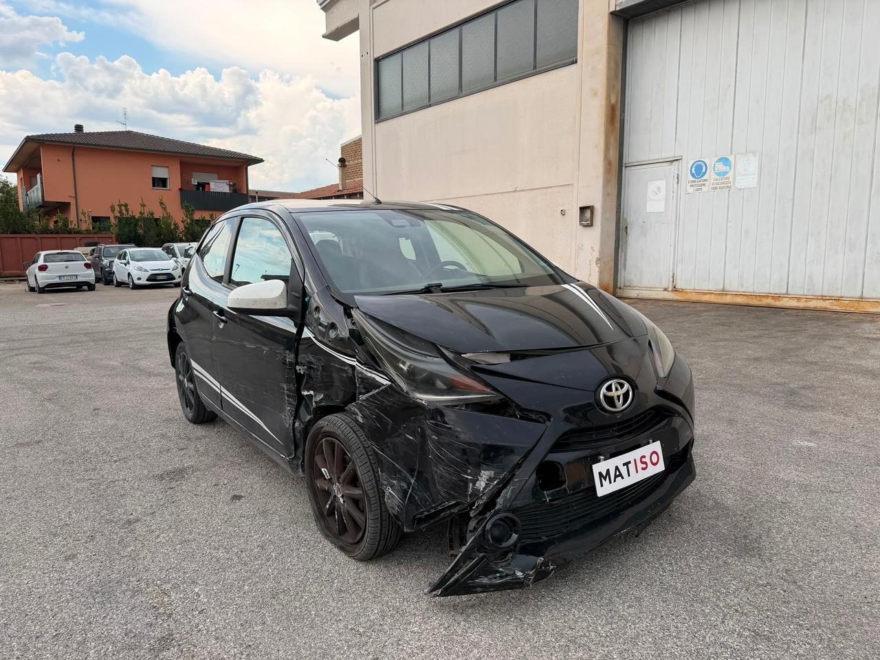 Toyota Aygo 1.0 VVT-i AUTO INCIDENTATA 99000 KM