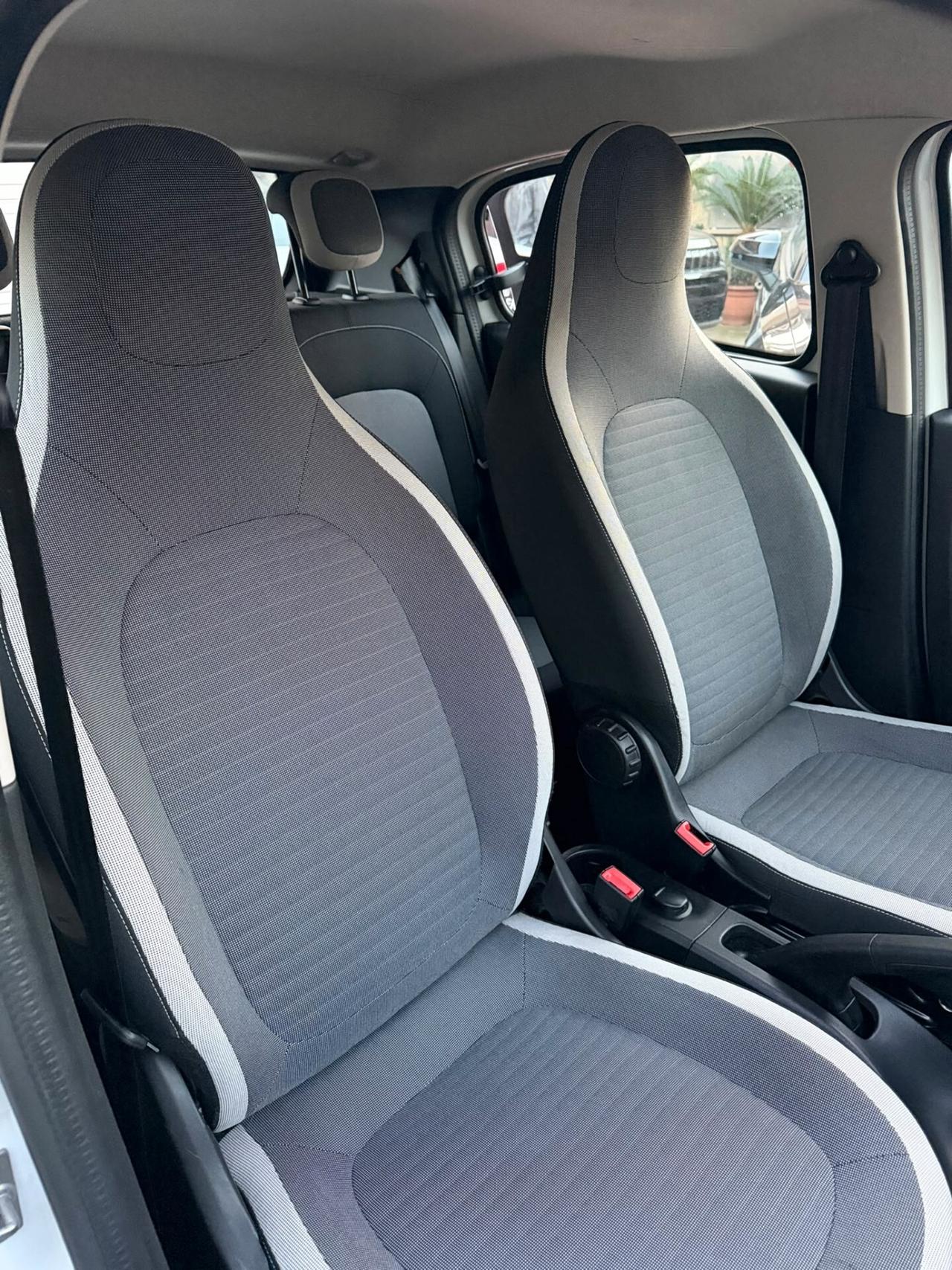 Renault Twingo SCe 65 CV Duel2