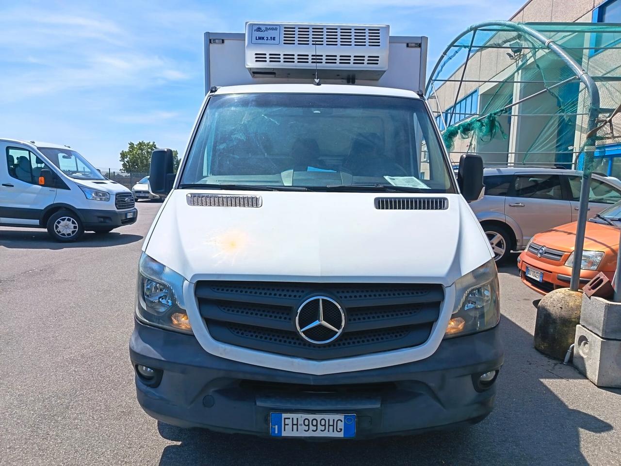Mercedes Benz