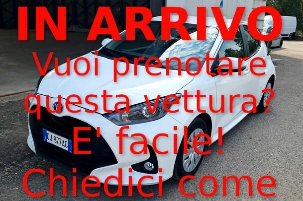 Toyota Yaris 1.5 Hybrid 5 porte Business UNIPRO IVA DEDUCIBILE AUTOCARRO prezzo+IVA