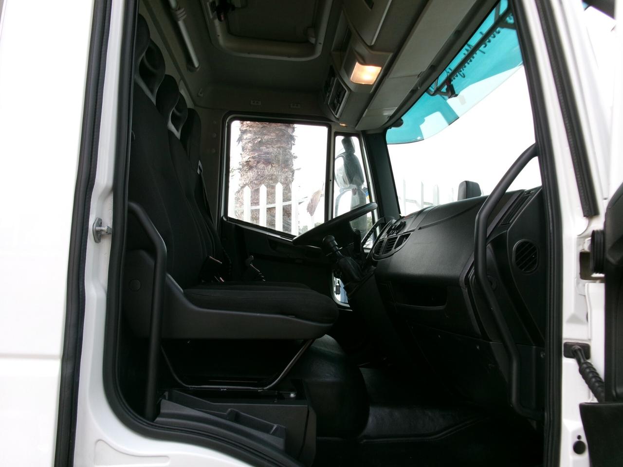 Iveco EUROCARGO 180/28 280CV E6 FRIGO+PEDANA FRC -20° 06/28 *22 PEDANE*