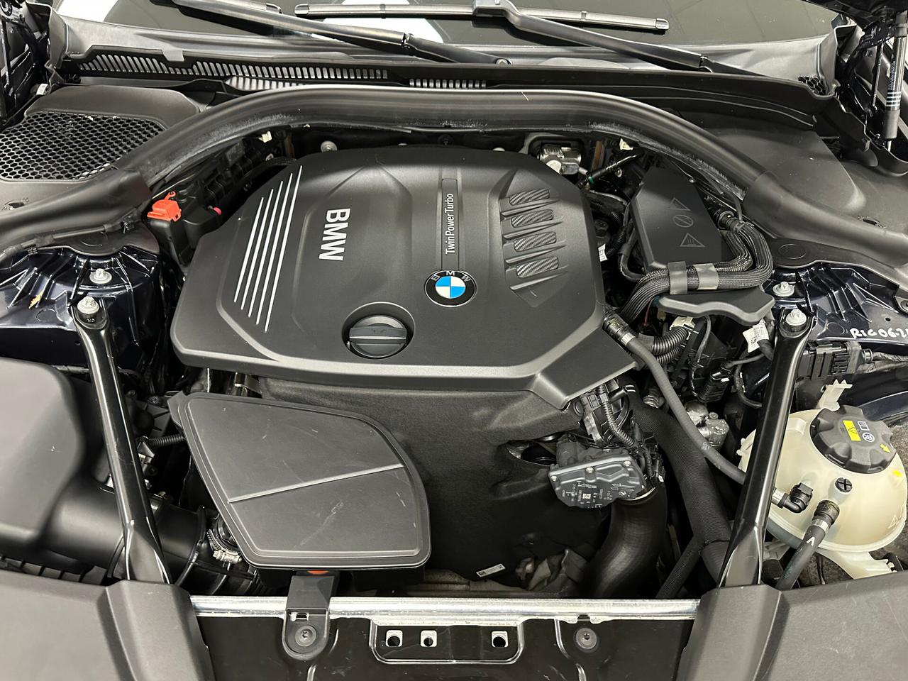 Bmw 520 520d xDrive Luxury 190 CV - 2018