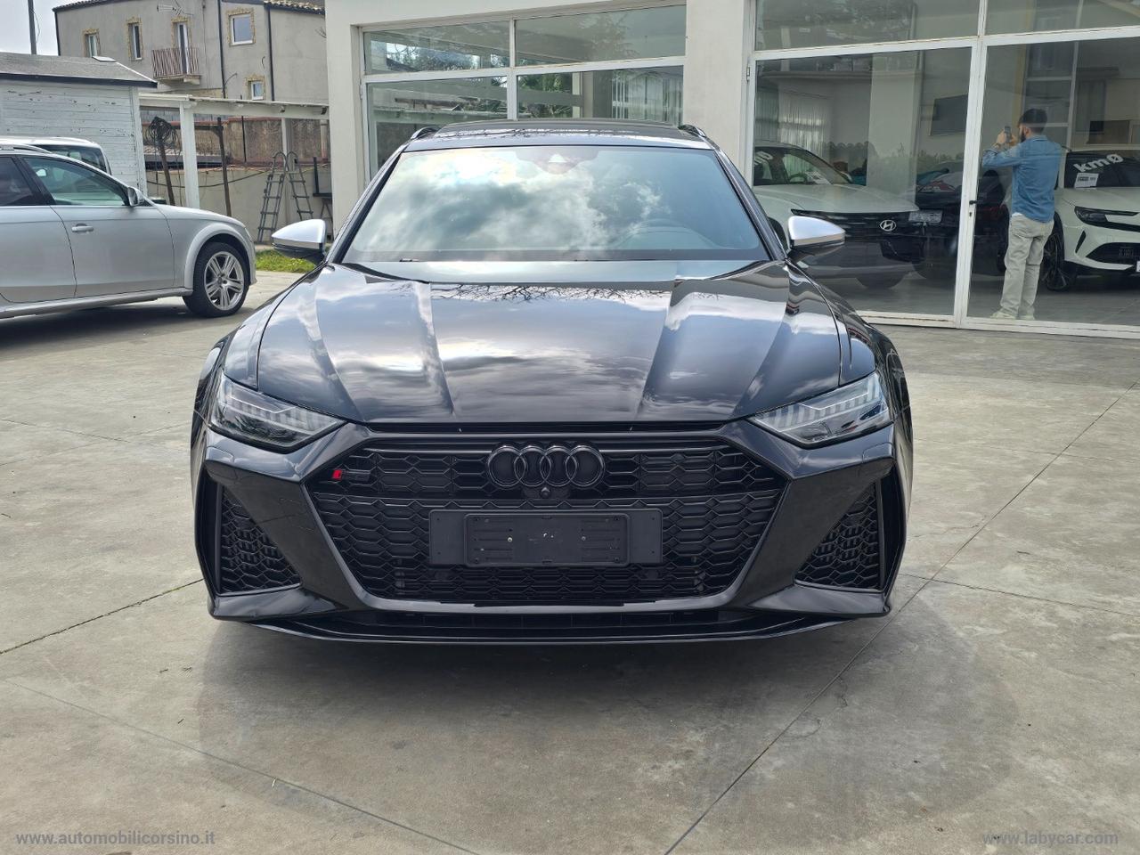 AUDI RS 6 Avant 4.0 TFSI V8 quattro tiptronic