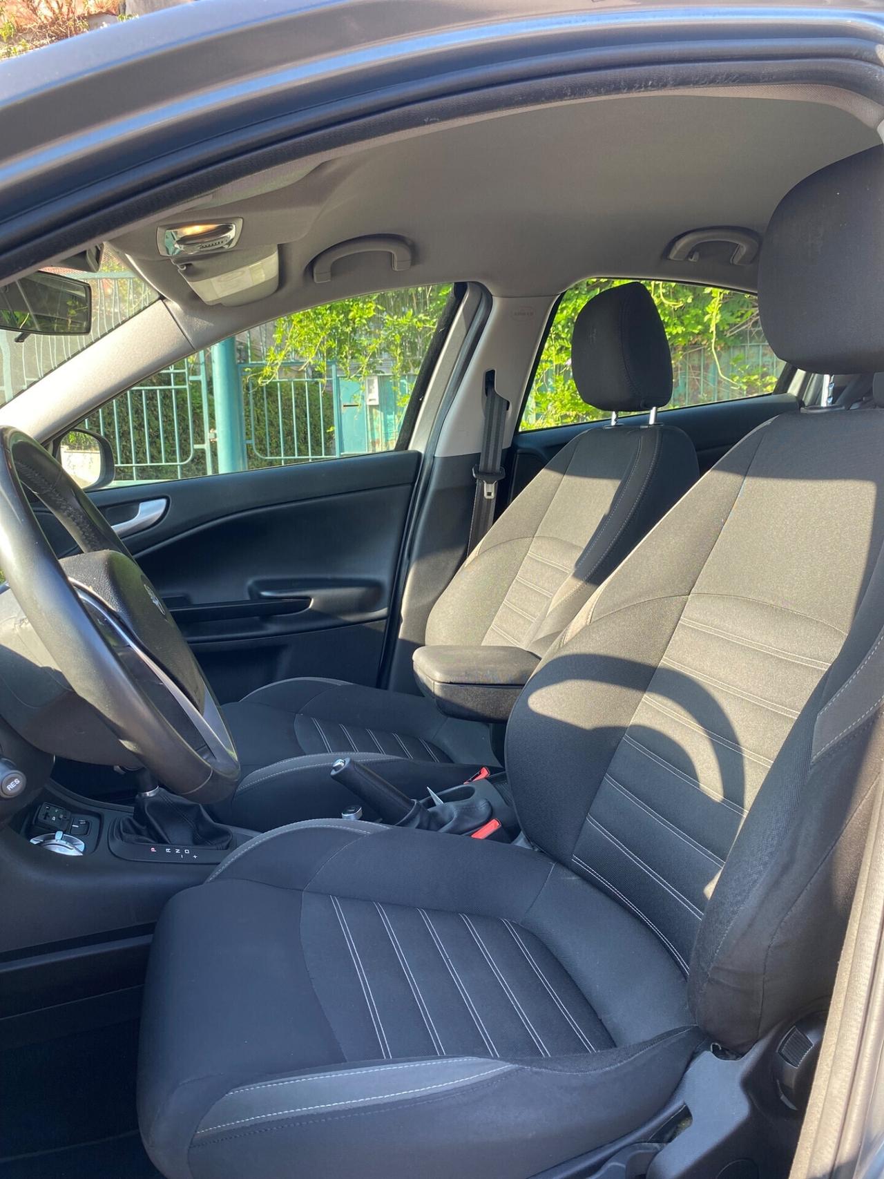 Alfa Romeo Giulietta 1.6 JTDm TCT 120 CV Business