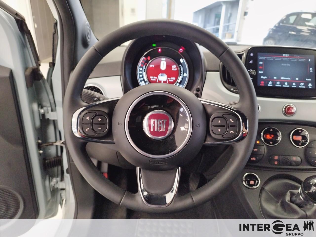 FIAT 500C 1.0 hybrid Dolcevita 70cv