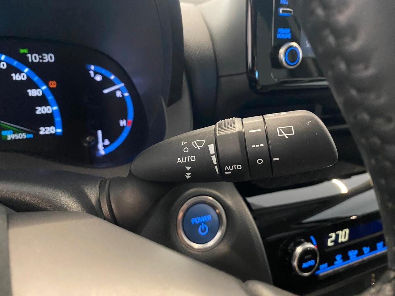 Toyota Yaris Cross 1.5 Hybrid E-CVT Business