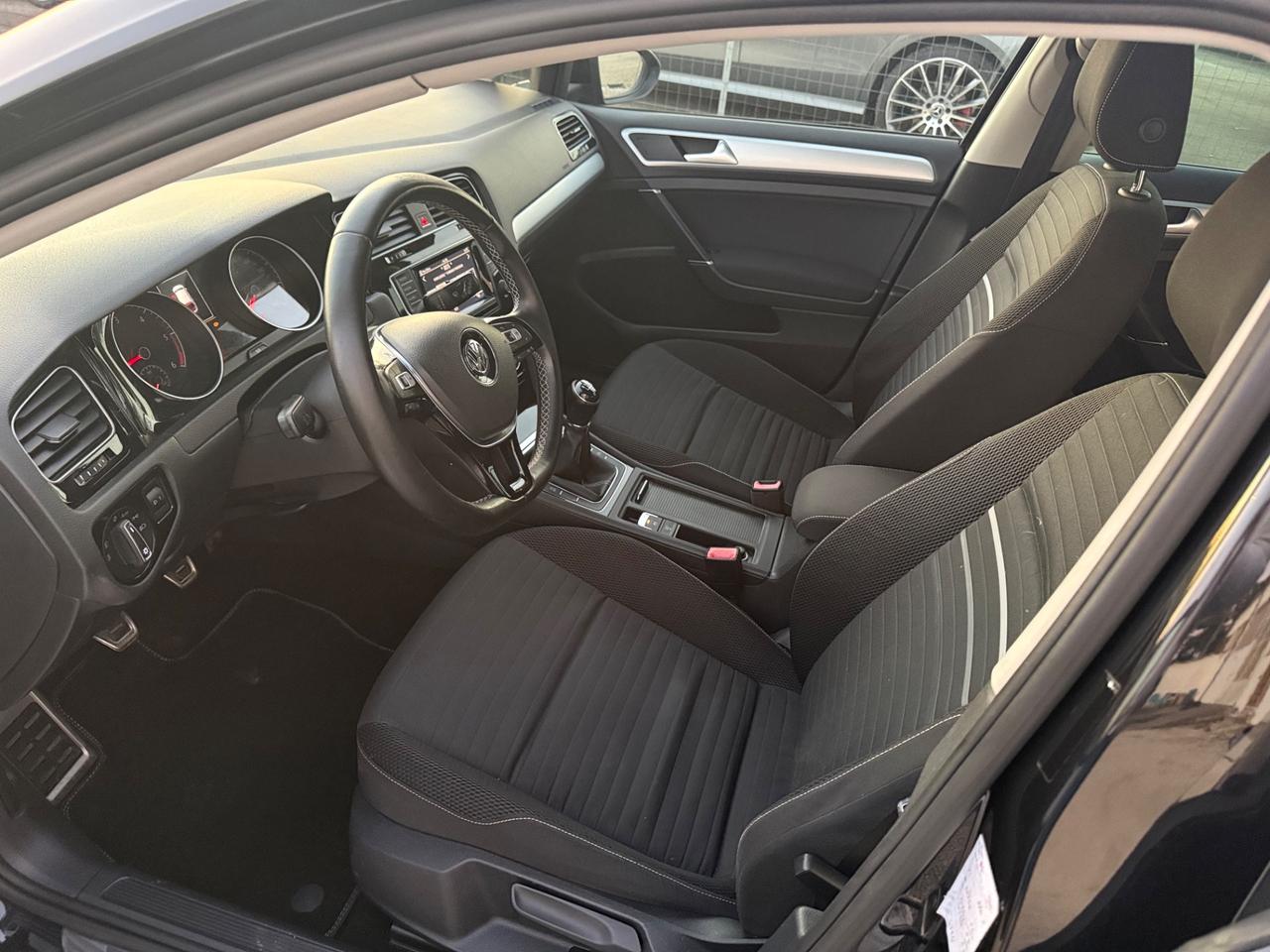 Volkswagen Golf 7 1.6 TDI 5p. Sport Edition Cup