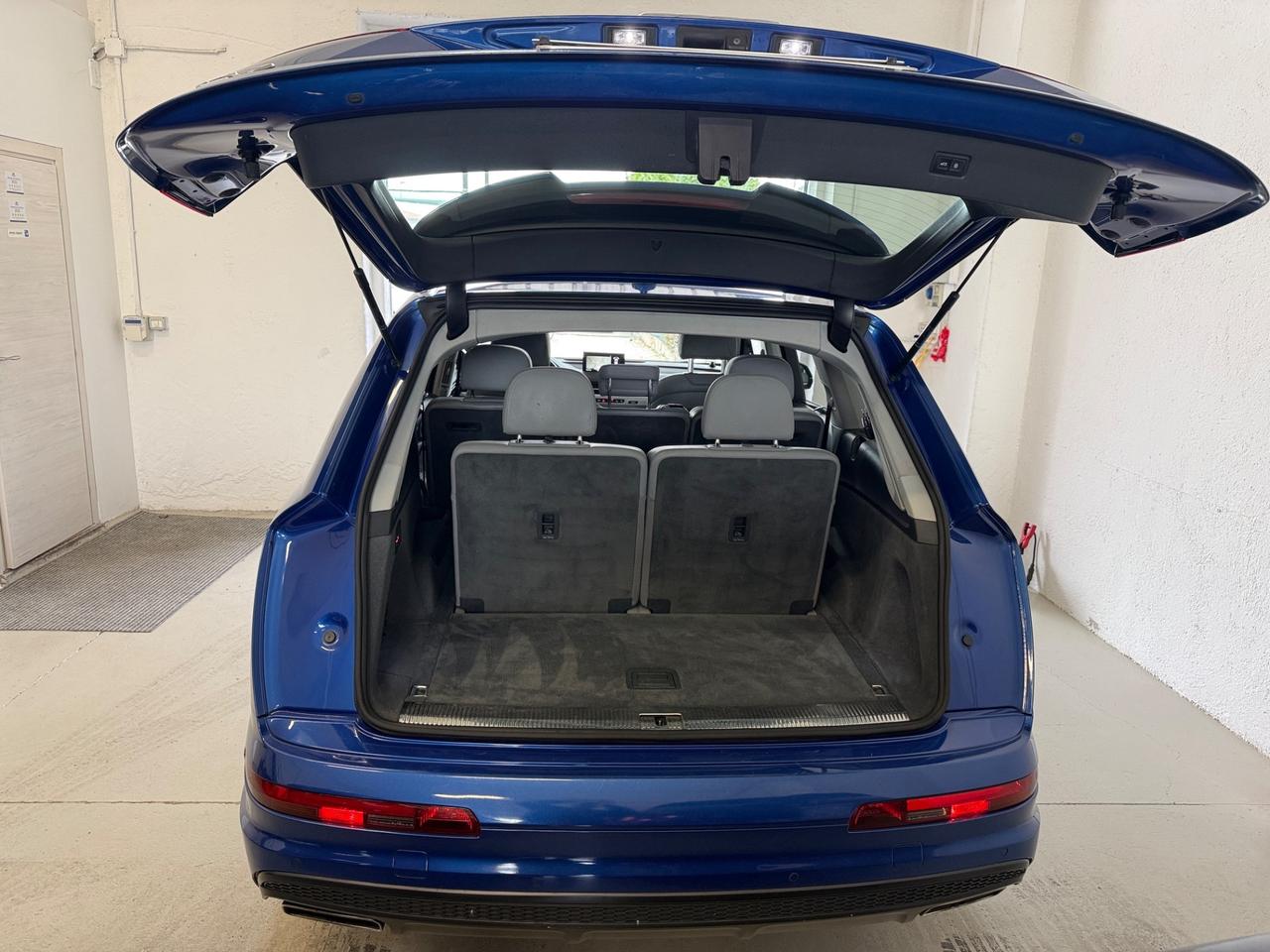 Audi Q7 3.0 tdi Sport Plus quattro tiptronic