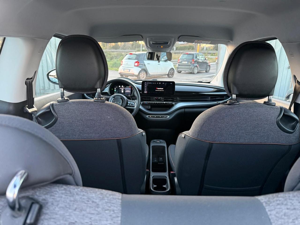 Fiat 500 500e Berlina 42 kWh Icon