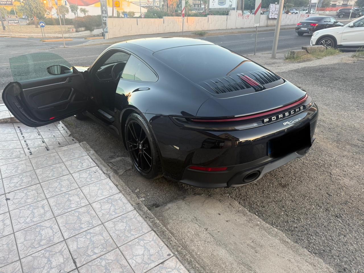 Porsche 911 Carrera