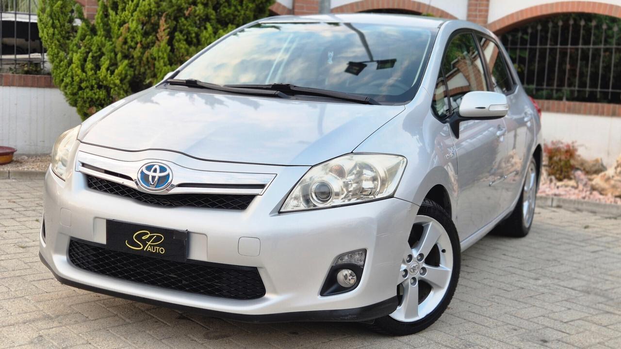 Toyota Auris 1.8 hybrid/Neopatentati/Automatica/SOLO 130.000km