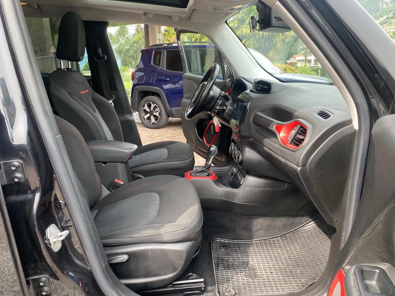 Jeep Renegade 2.0 Mjt 170CV 4WD Active Drive Low Trailhawk