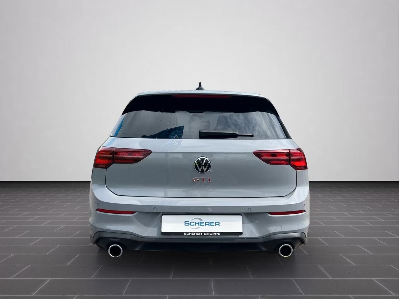 Volkswagen Golf 8 GTI 2.0 TSI GTI DSG