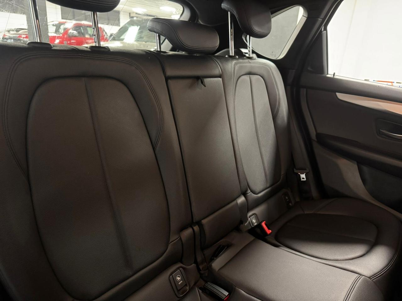 Bmw 2er Active Tourer 218d Luxury