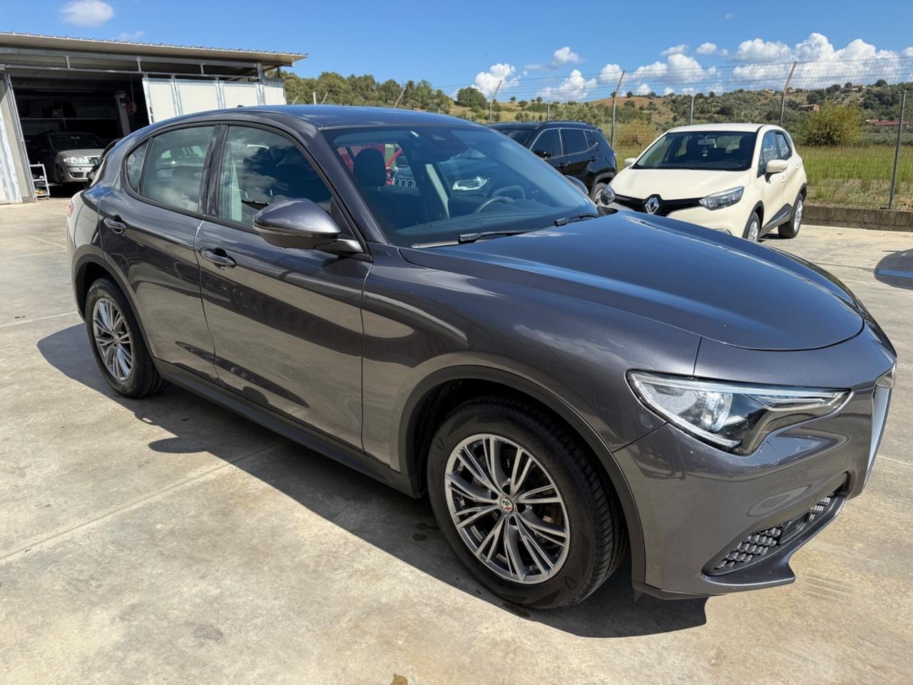 Alfa Romeo Stelvio 2.2 Turbodiesel 160 CV AT8