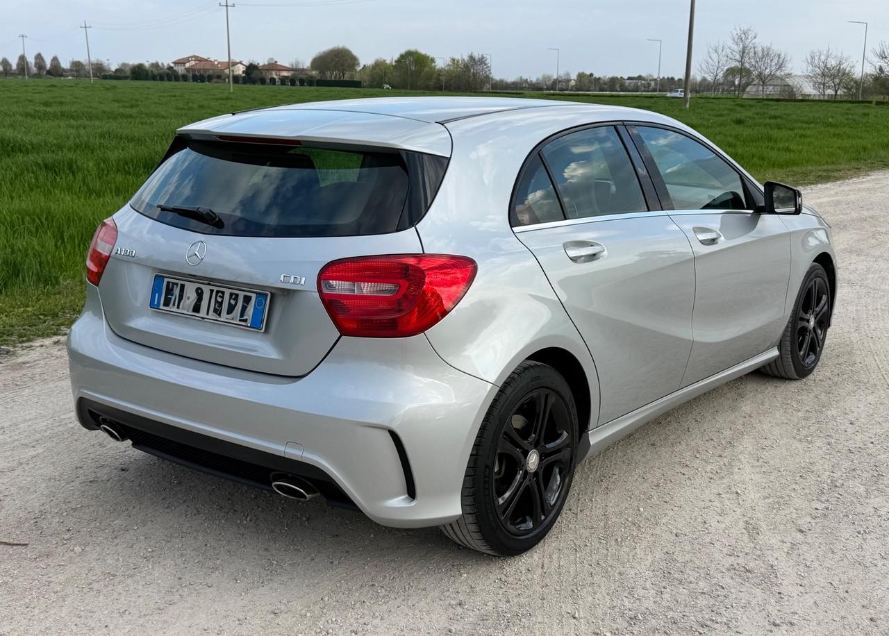 MERCEDES CLASSE A 180 CDI DARK NIGHT EDITiON