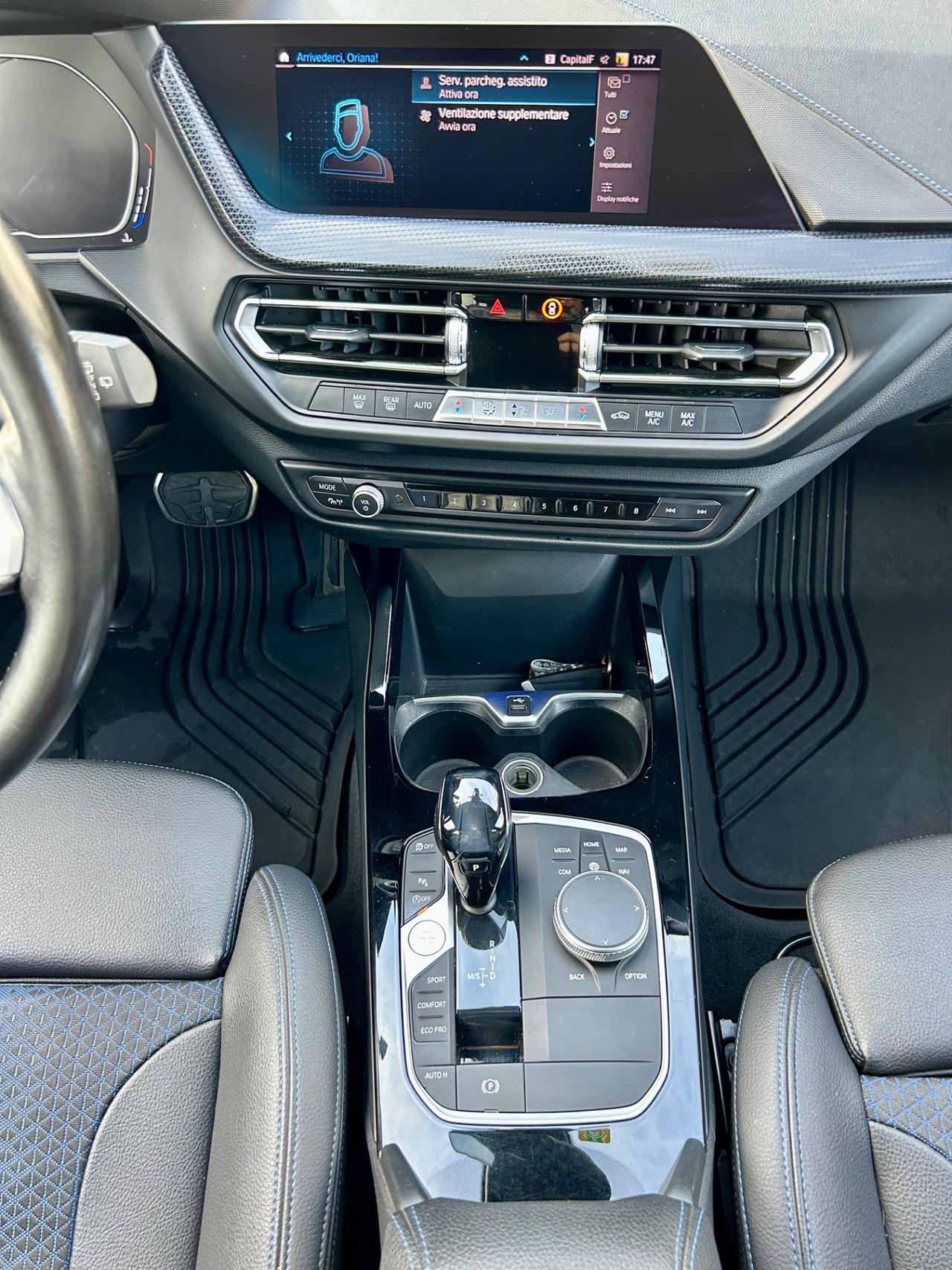 Bmw 118 118d 5p. Msport
