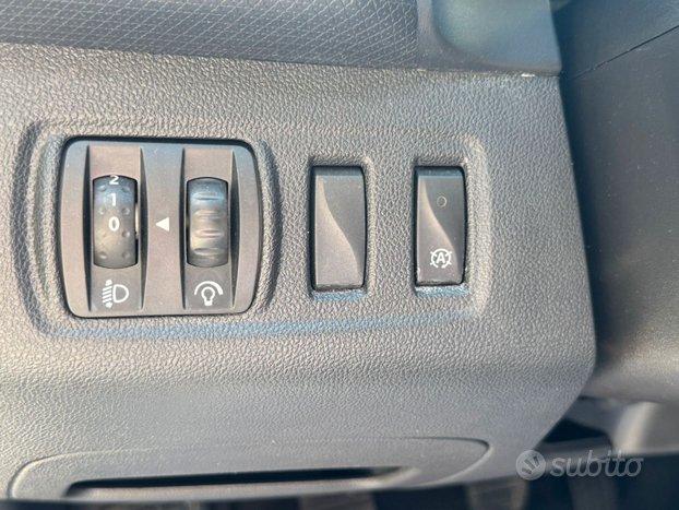 RENAULT CLIO 1.5 Dci VAN 2 POSTI AUTOCARRO