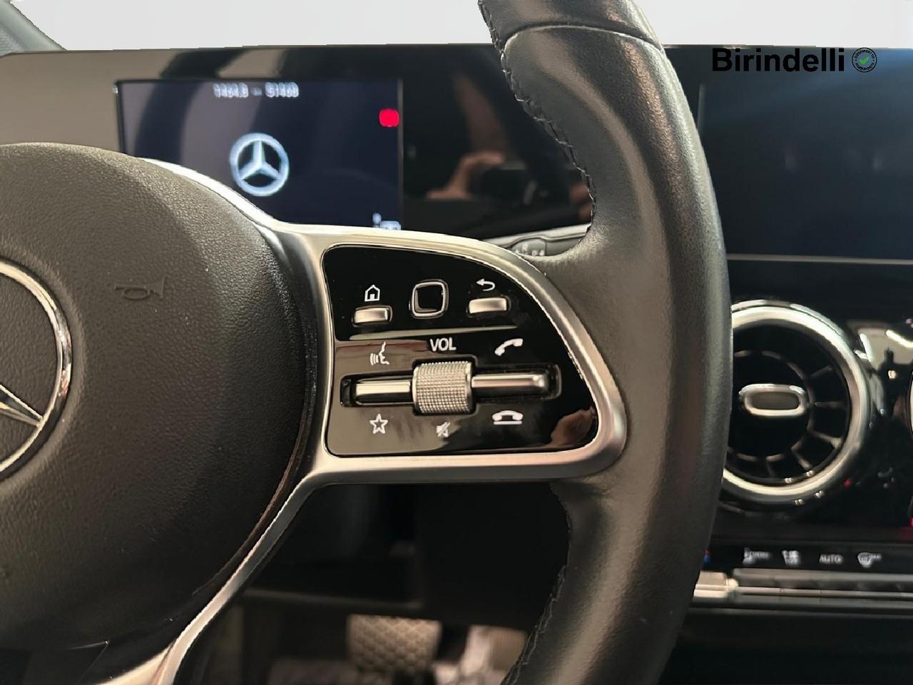 Mercedes-Benz GLA (H247) - GLA 180 Automatic Sport