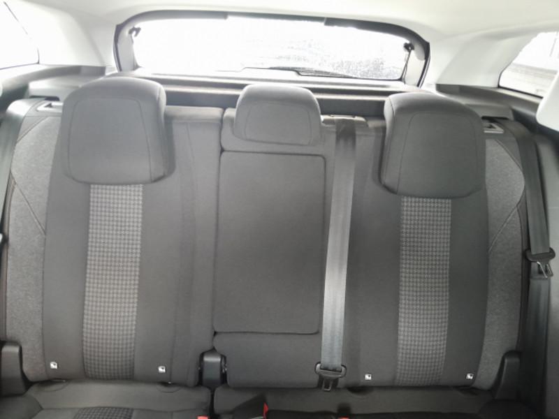 PEUGEOT 3008 BlueHDI 130 EAT8 S/S Business
