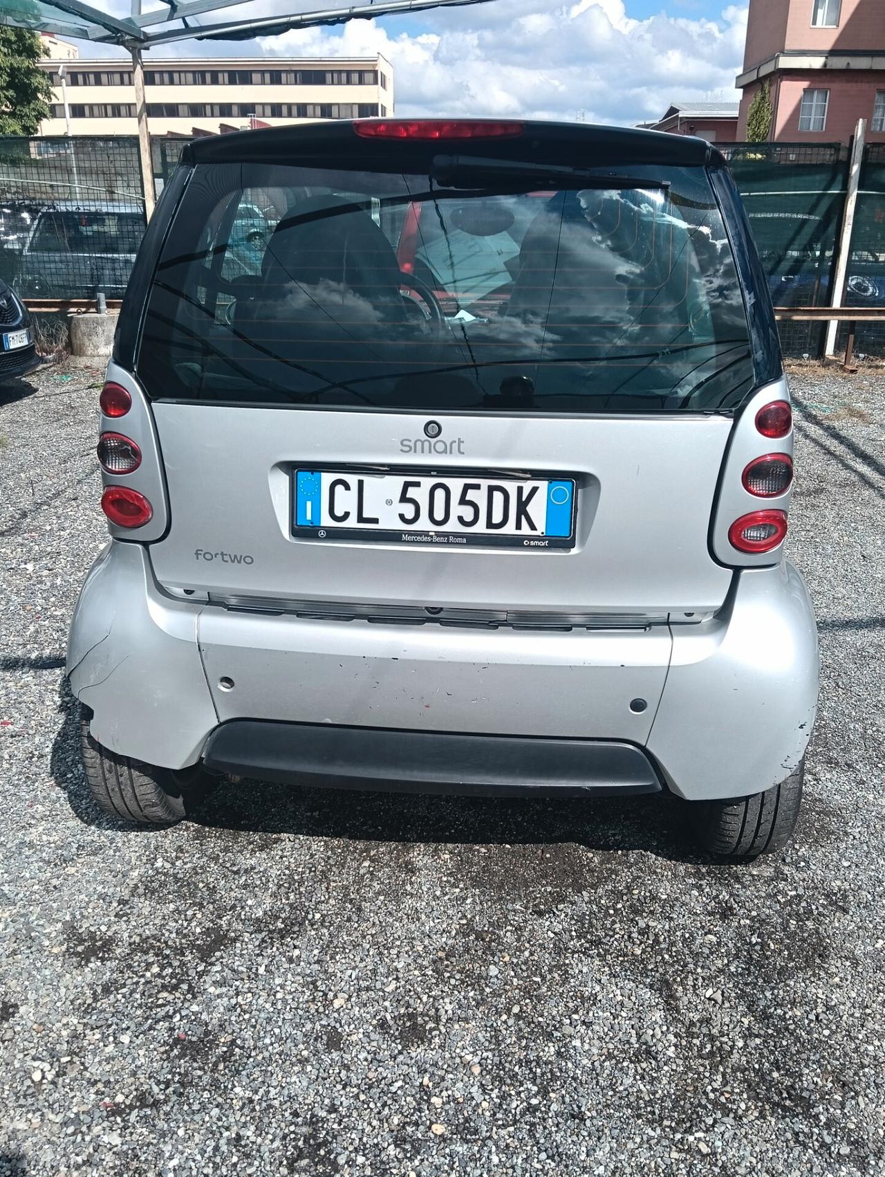 Smart 700 city-coupé pure (45 kW)