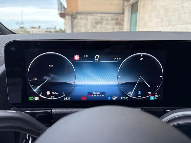 MERCEDES-BENZ GLA 200 d Automatic Premium Amg Pack Night-TETTO