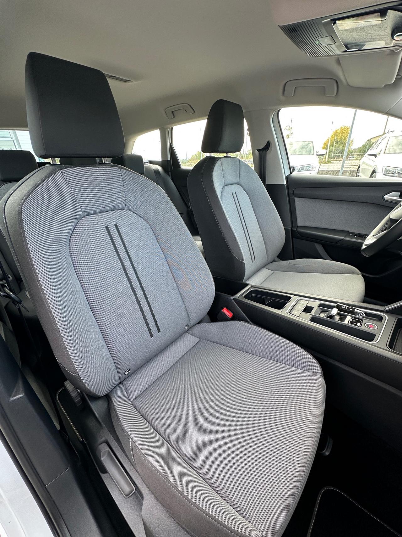 Seat Leon Sportstourer 2.0 TDI 150 CV DSG Business - 2023