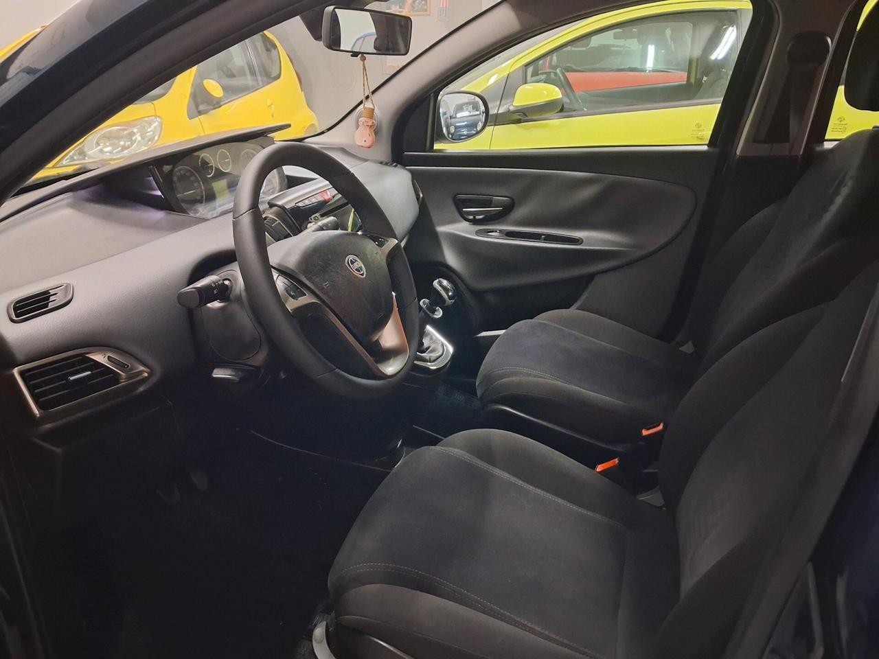 Lancia Ypsilon 1.2 69 CV 5 porte GPL Ecochic 30th