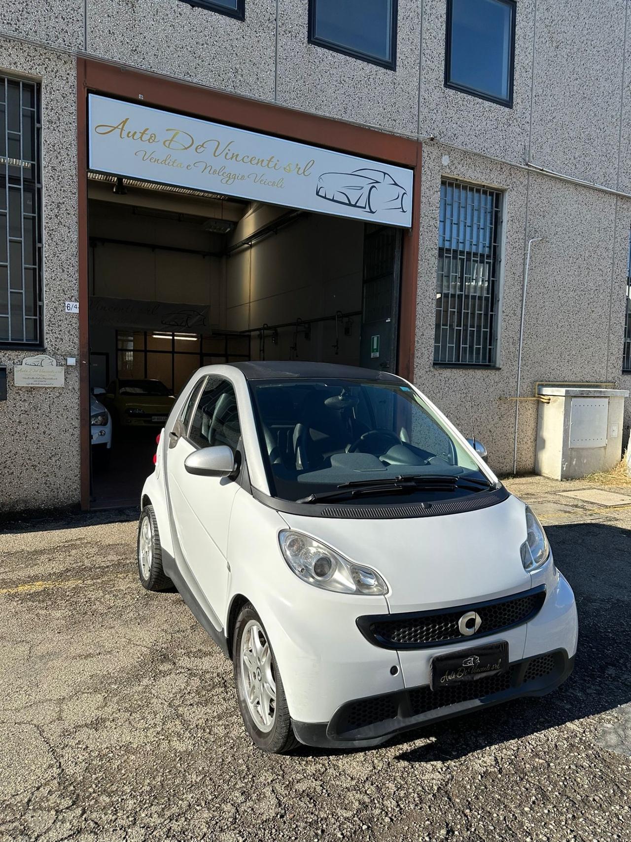 Smart ForTwo 1000 45 kW MHD coupé pure Teen II