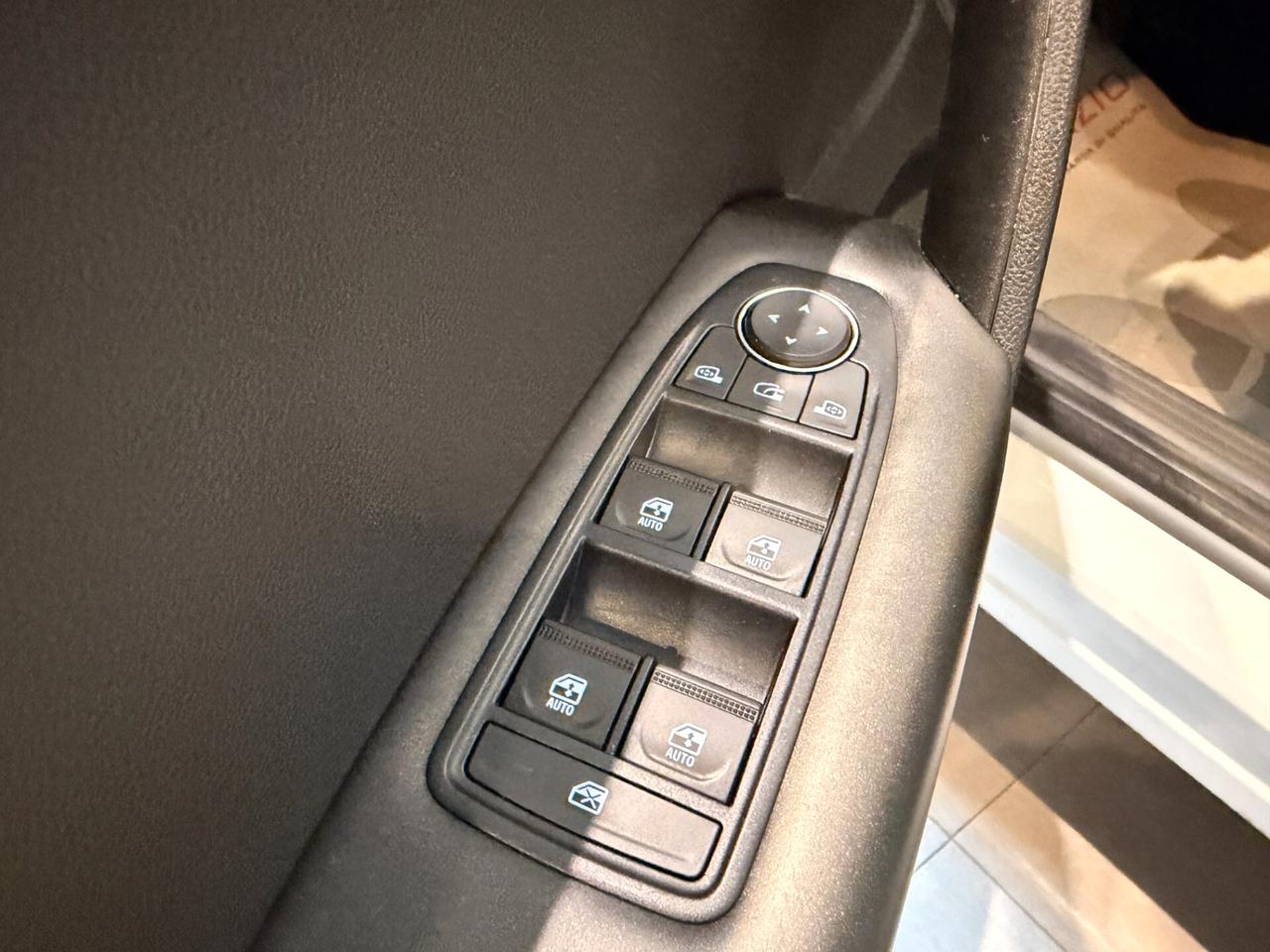 Renault Captur TCe 100 CV GPL FAP Zen