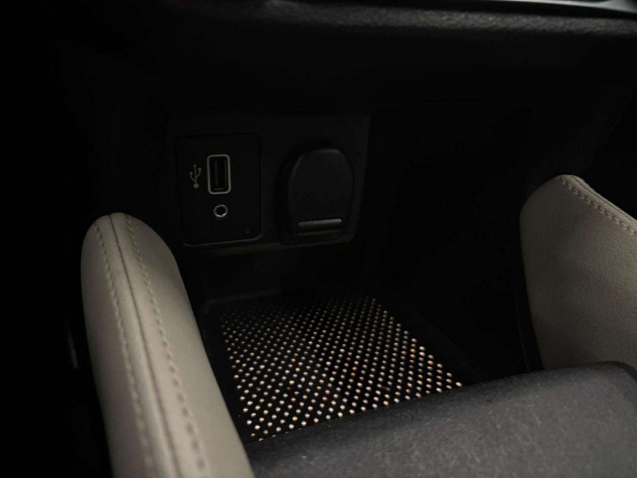 Nissan Micra 0.9 IG-T 90 GPL 5 porte N-conncect