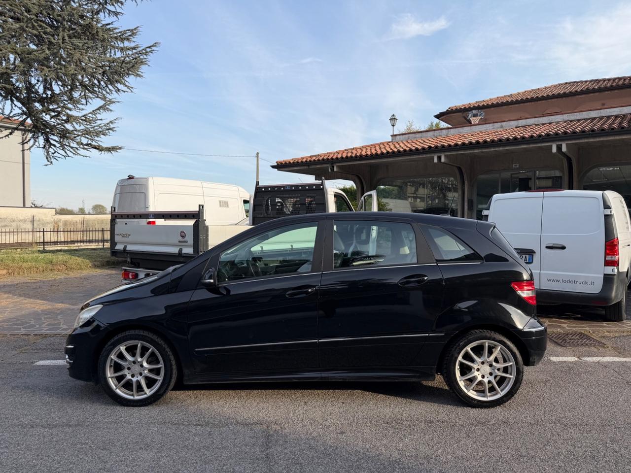 Mercedes-benz B 220 200 CDI Sport