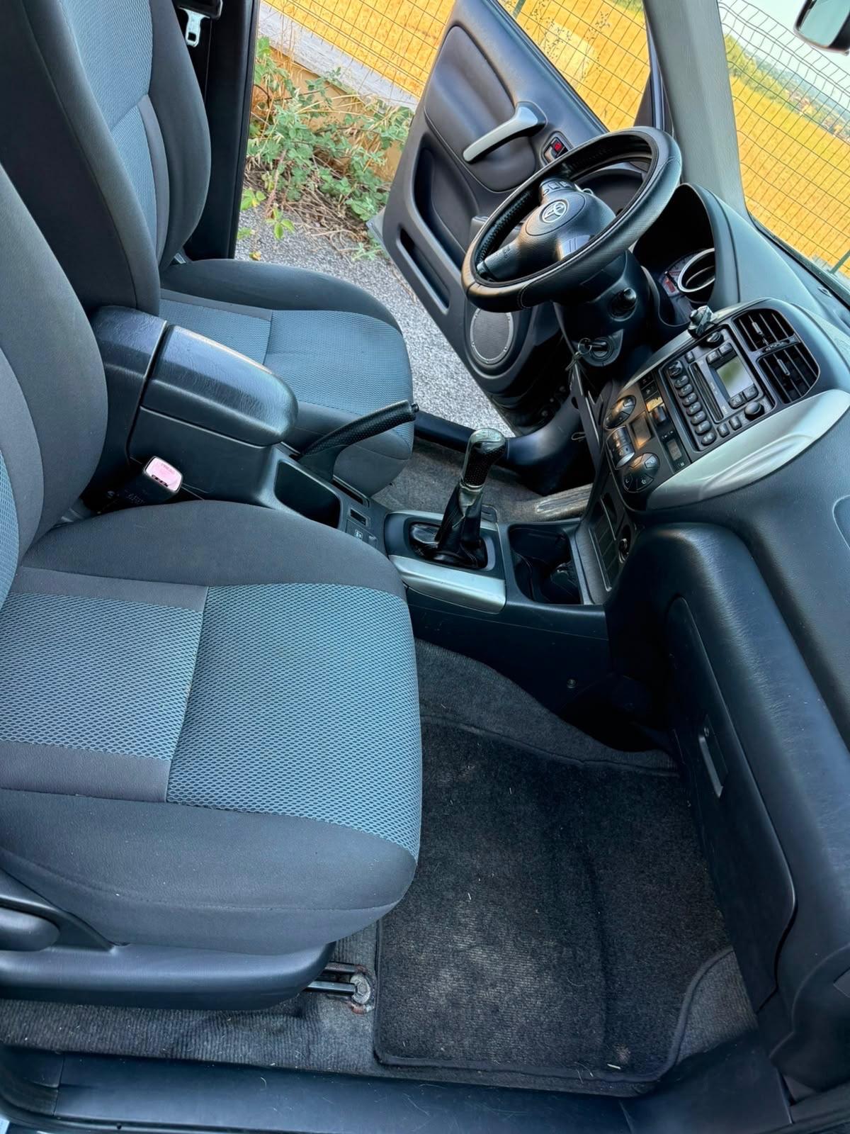 Toyota RAV 4 RAV4 2.0 Tdi D-4D cat 5 porte