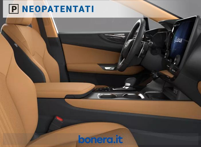 Lexus NX 2.5 Plug-in Premium+ 4WD e-CVT