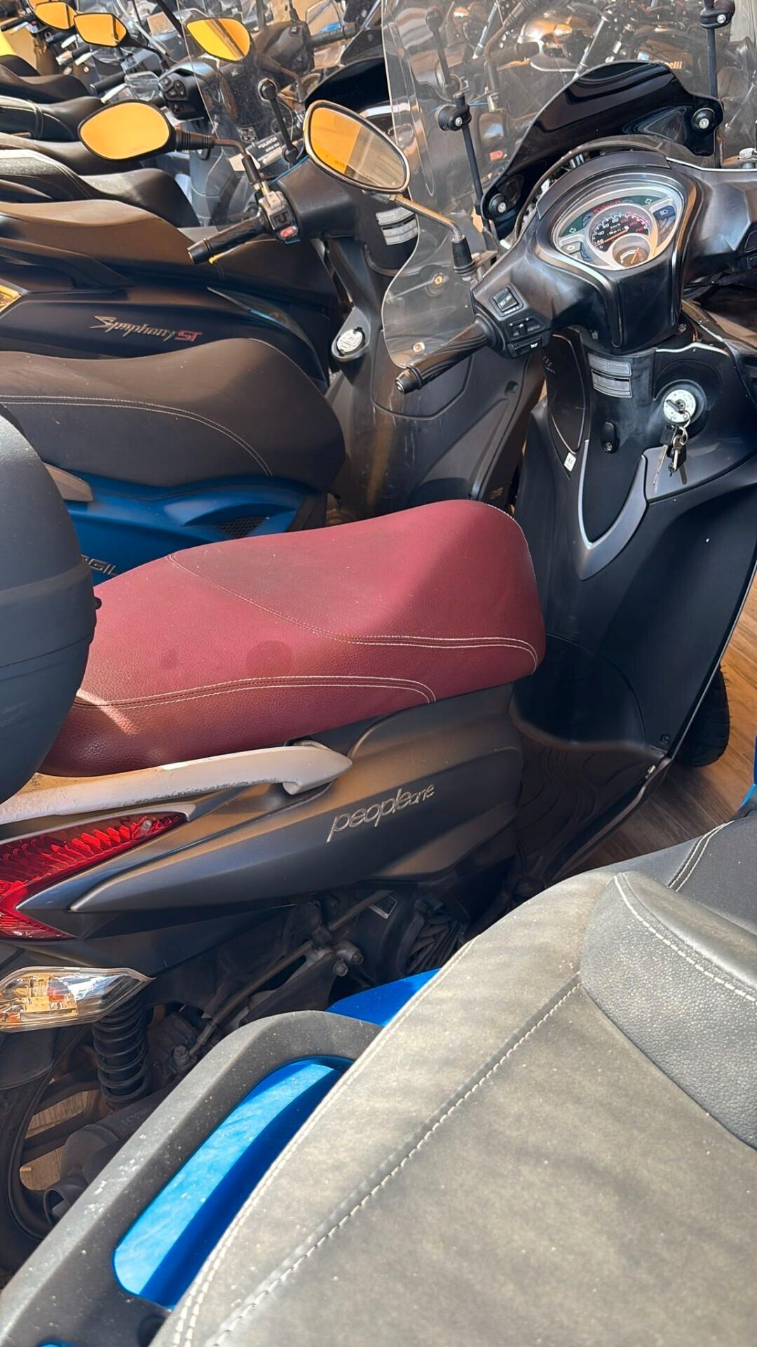 Kymco People One 150