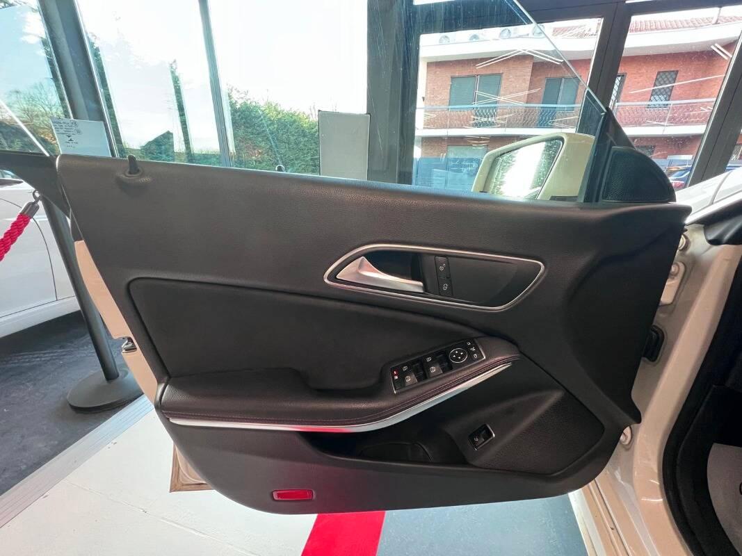 Mercedes Classe CLA 220 cdi Premium 170cv auto